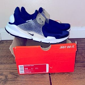 Men’s Nike Sock Dart Midnight Navy/White Size 14